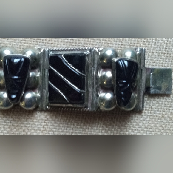 Sterling Silver Vintage Heavy 40's Mexico Aztec Faces Signed Link Bracelet - Picture 11 of 15